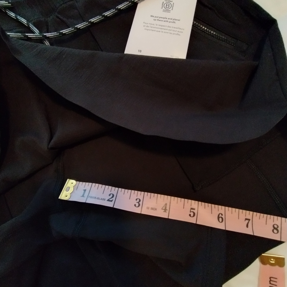 Like New! Athleta Trekkie Skort Black Sz 10 - large - Picture 9 of 13